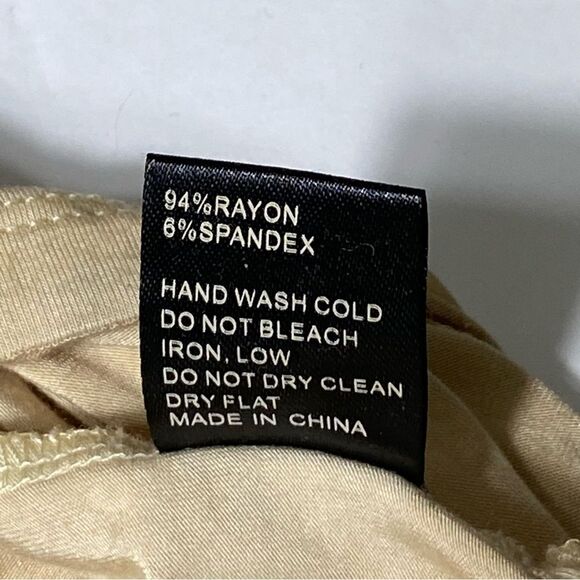 POL Lightweight Crewneck Muscle Tank Women's Size Large - Picture 2 of 16